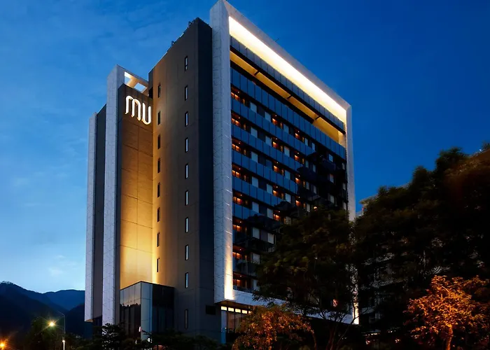 Mu Jiaoxi Hotel