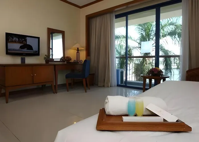 Makassar Golden Hotel