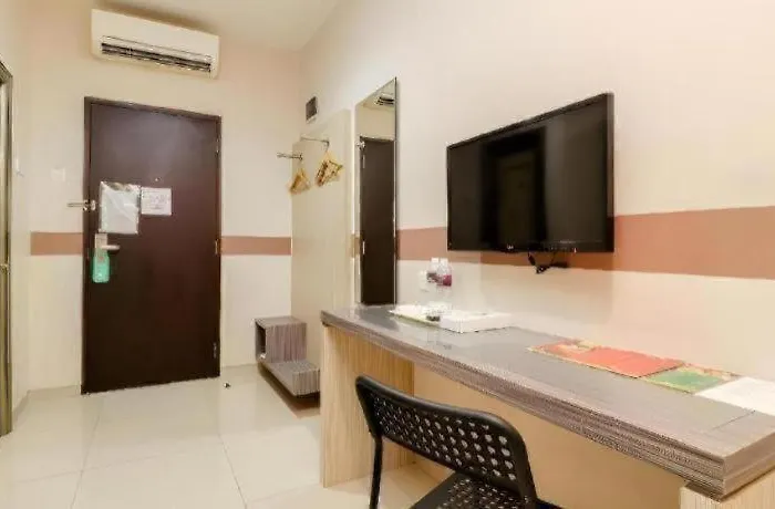 Lovina Inn Hotel Batam Nagoya