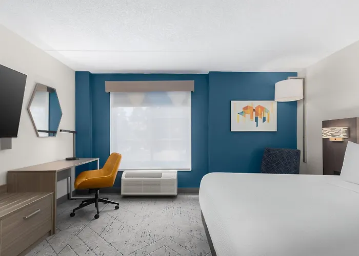 Holiday Inn Express & Suites Memphis East By Ihg