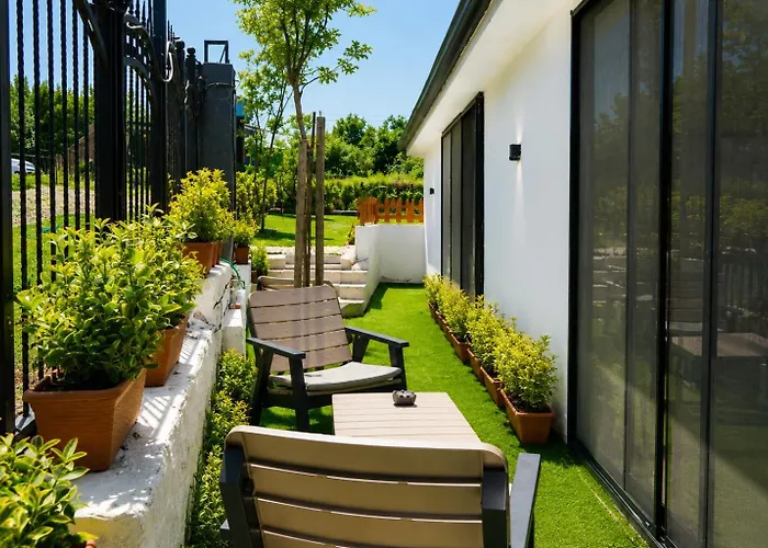 New Green Airport Hotel & Restaurant Arnavutkoy