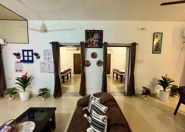 Raahee Homestay Varanasi