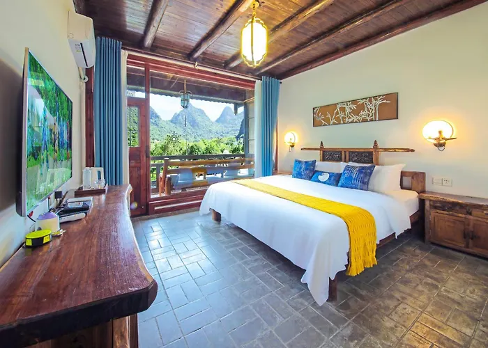 阳朔赴山海翠影楼酒店遇龙河景区店yangshuo Scenic Mountain Retreat