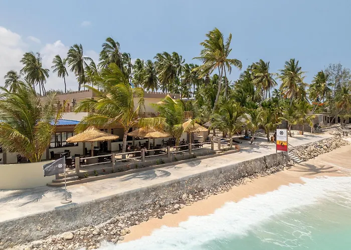 Blackstone Beach Resort Uroa