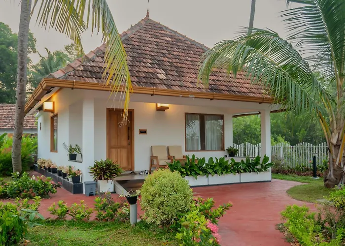 Kaayal Luxury Villa Varkala Private Lakefront Retreat