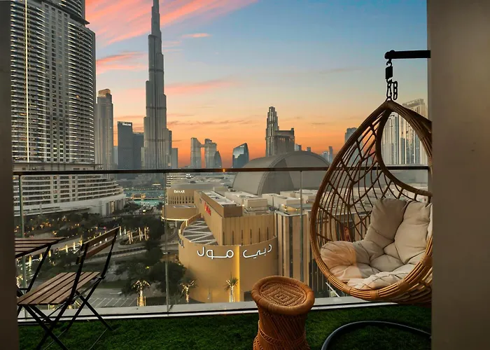 Full Burj Khalifa & Fountain Views Attached To Dubai Mall