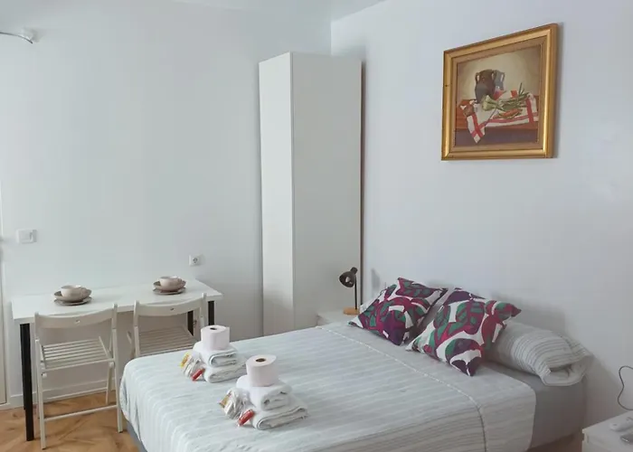 Dulcinea Apartment Seville