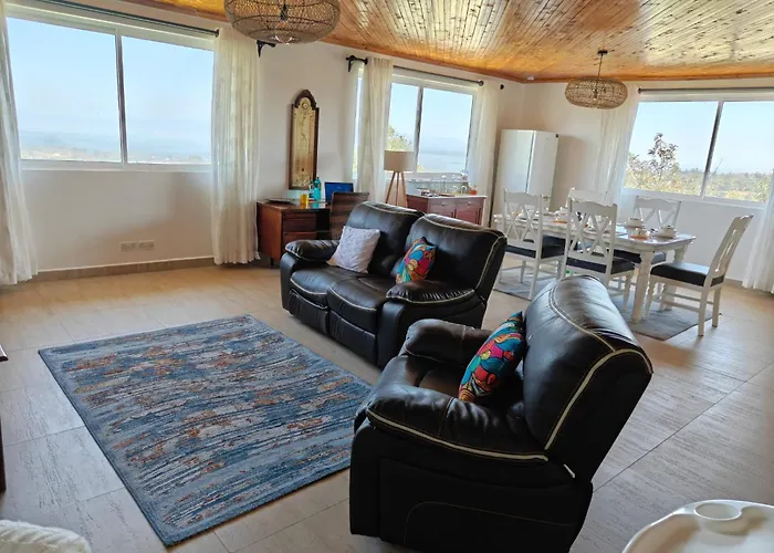 Hilltop Lakeview Karagita