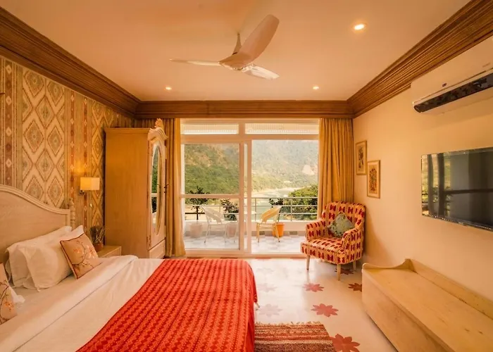 Ganga View 2 Bedroom Aloha Apartment - For Cool Adults & Family Only Rishikesh