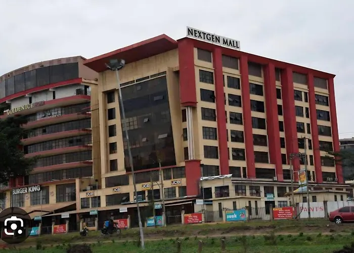 Casa De Luxe 2 Bedroom Apartment On Mombasa Rd Near Jkia Airport And Sgr, With A Pool, Gym And Next To A Mall, Close To Emara Olesereni & Eka Hotel Nairobi