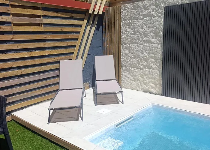 Grazuella - Terrasse & Piscine Privee Apartment Petit-Bourg