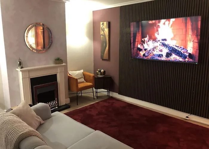 Quiet 2 Bed In Central Wimbledon Sleeps 6 London