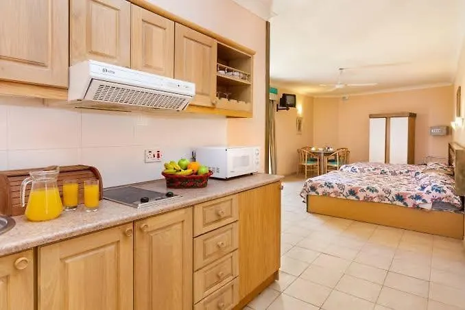 Quad Room 2636 St. Paul's Bay