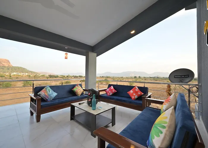 Empyrean Stay II Leo Villa II 4Bhk II Ac II Huge Pool Il Play Area Lonavala