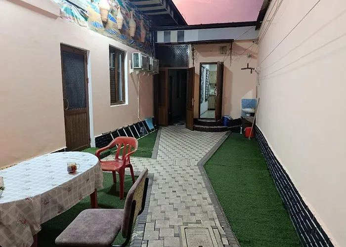Caravan Hostel Near Airport Tashkent