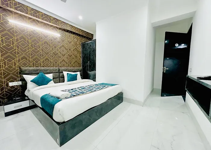 Hotel Elite Plaza Near Igi Airport New Delhi