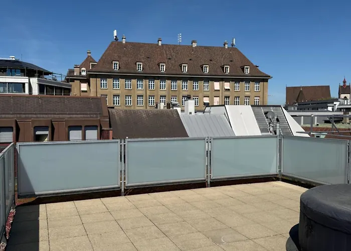 New Penthouse Loft With Rooftop Terrace 50Sqm, Hot Tub, Open Kitchen Island, 2 Bedroom City Center Basel