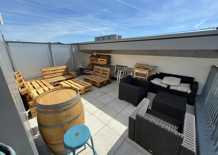 Cite Du Vin - Appartement 2 Chambres - Place De Parking Couverte Gratuite Bordeaux
