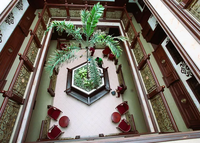 The Amsterdam Hotel Angeles