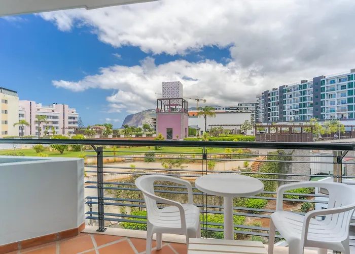 Forum Apartment 5Th Floor Two Balconies Funchal 