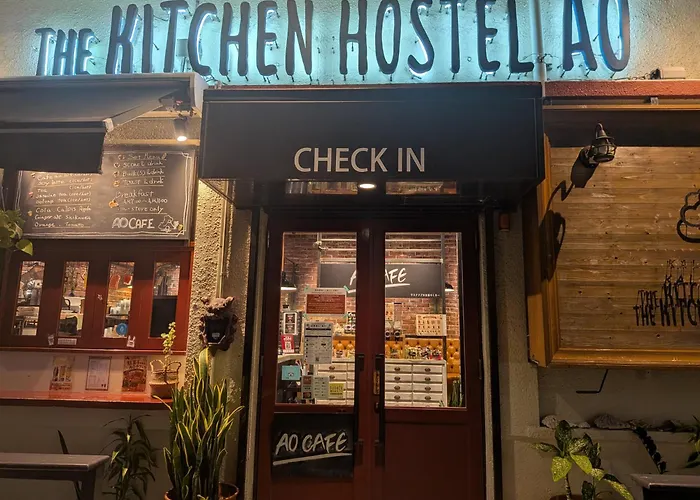 The Kitchen Hostel Ao Naha