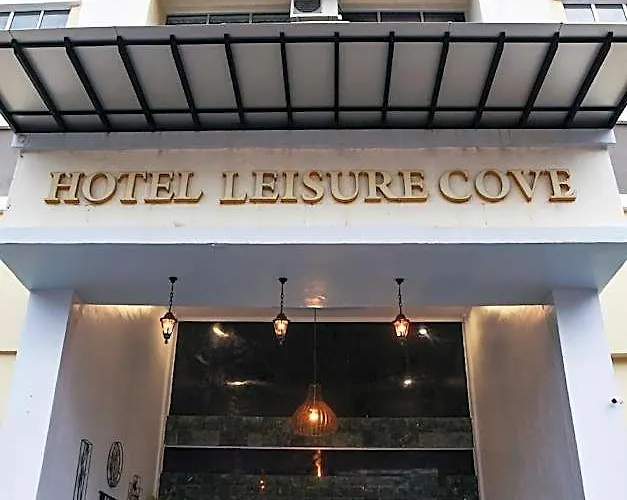 Leisure Cove Hotel And Apartments George Town