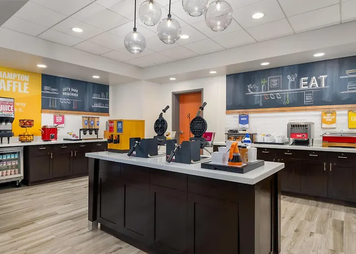Hampton Inn Baltimore Bayview Campus