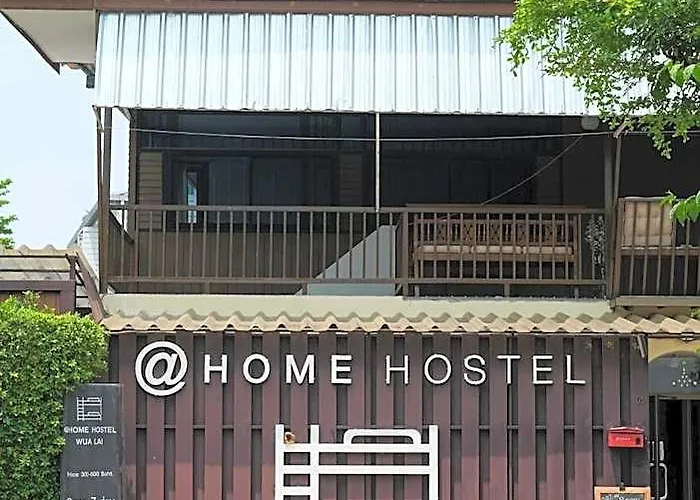 @Home Hostel Wua Lai Chiang Mai