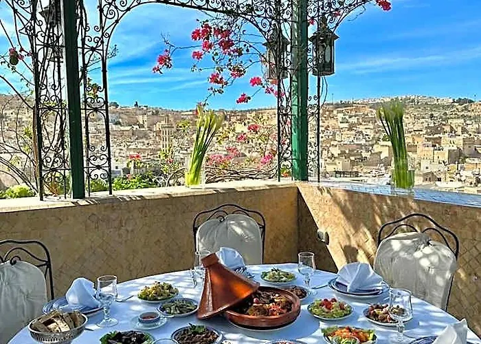 Dar Tazi - Medina View Hotel Fez
