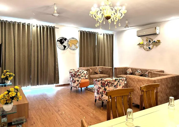 Fortune Home Service Apartment 2Bhk,E28 Saket 2A New Delhi