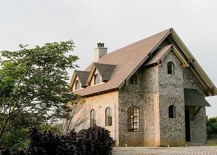 The Old Country Stone House Villa Cebu