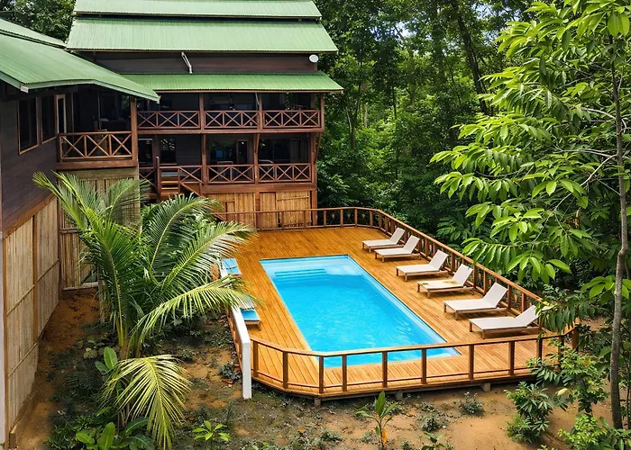 The Lodge At Punta Rica- Hilltop Eco-Lodge With Views & Pool Bastimentos