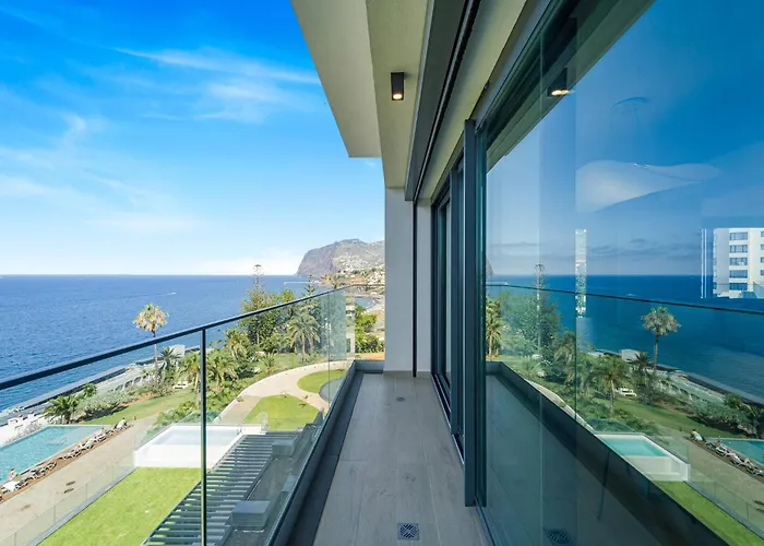 Aqua Luxe Apartment Funchal 