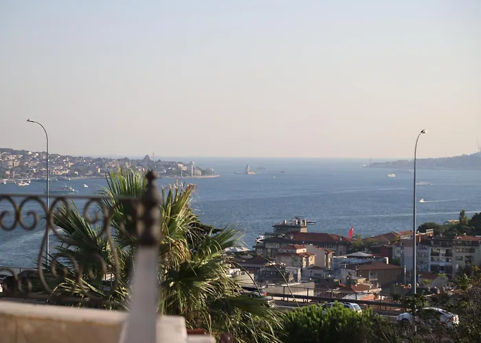 Reflection Of The Bosphorus Hotel Istanbul