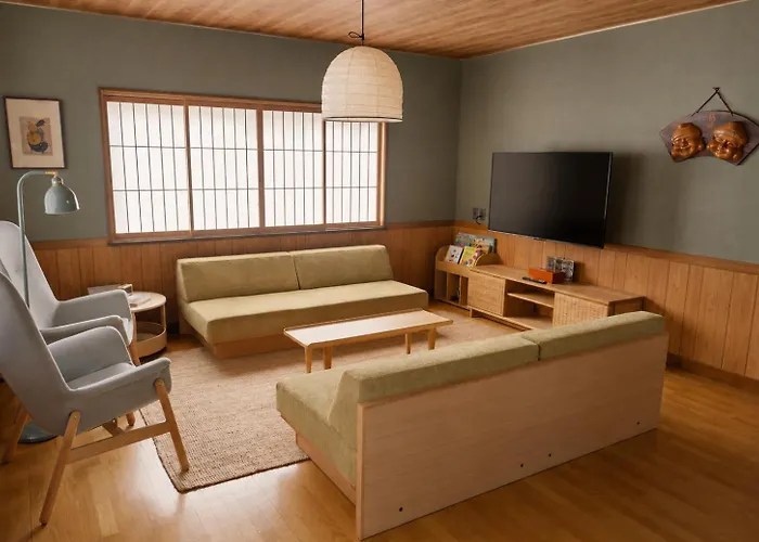 Abode Ojinmachi - Spacious Home Near Old Town With Free Parking For 3 Cars Takayama 