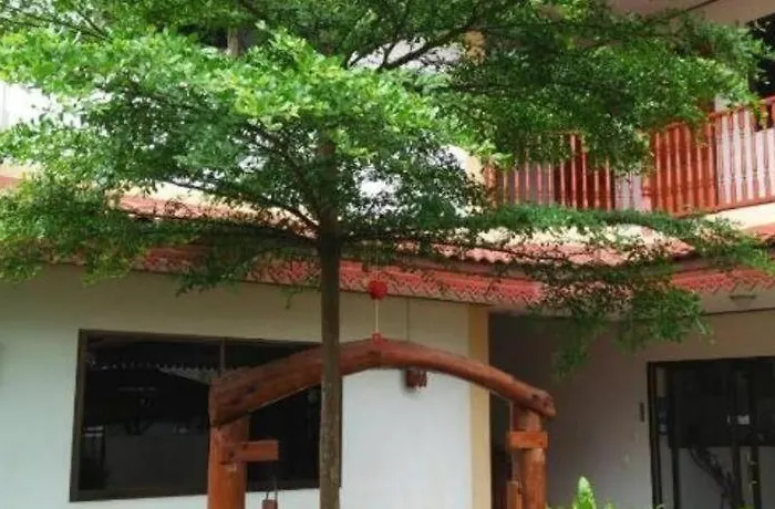 Villa Oranje Chiang Mai