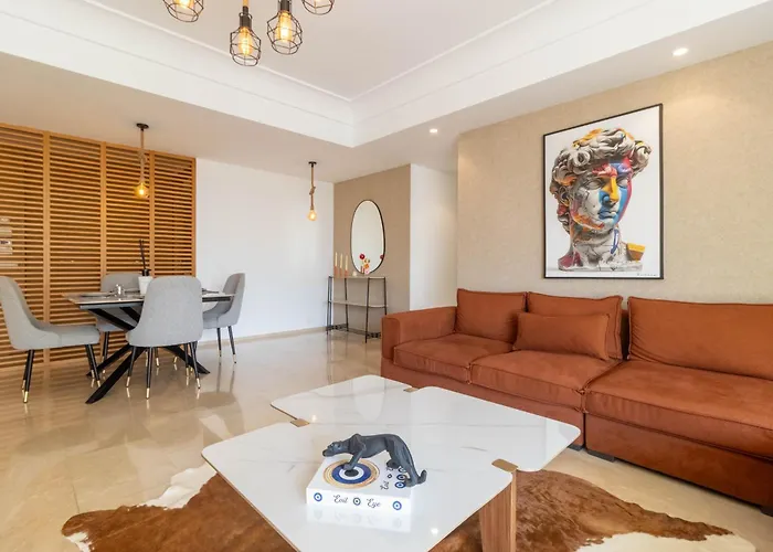 Appartement Luxe 2 Chambres A Cfc Emplacement Premium Casablanca