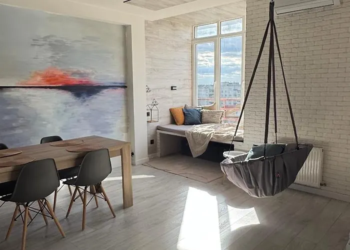 Spacious Modern Loft On Perfetskogo Lviv