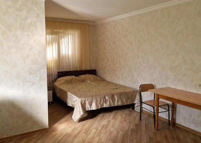 An Economic Studio Room In The Garden Baku