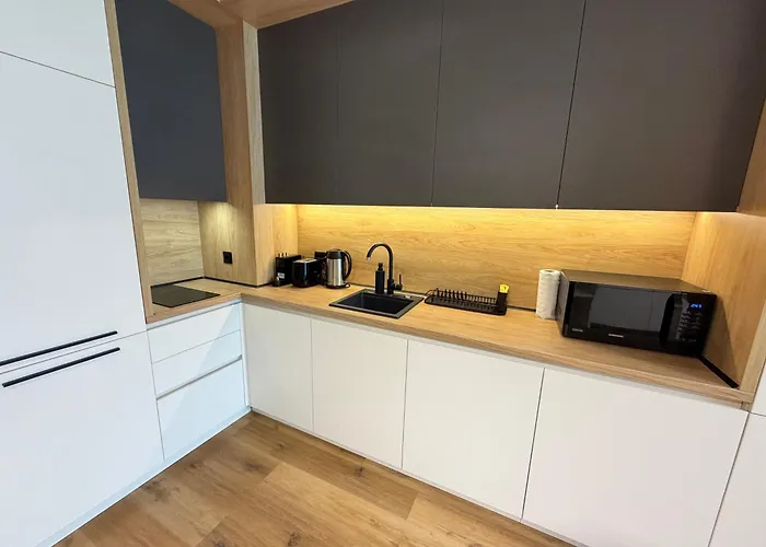 Capri Cozy Studio Near Metro W Working Desk And Wifi Sofia