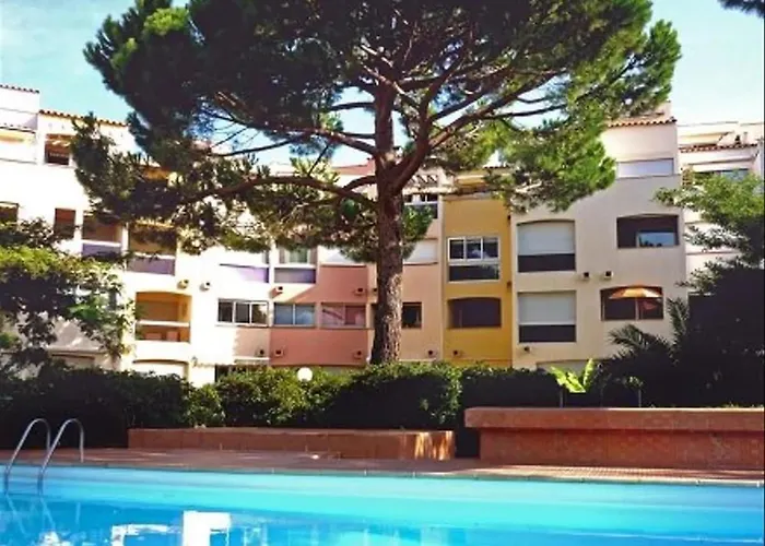 Appart 4 Pers Piscine Parking Port Commerces Agde