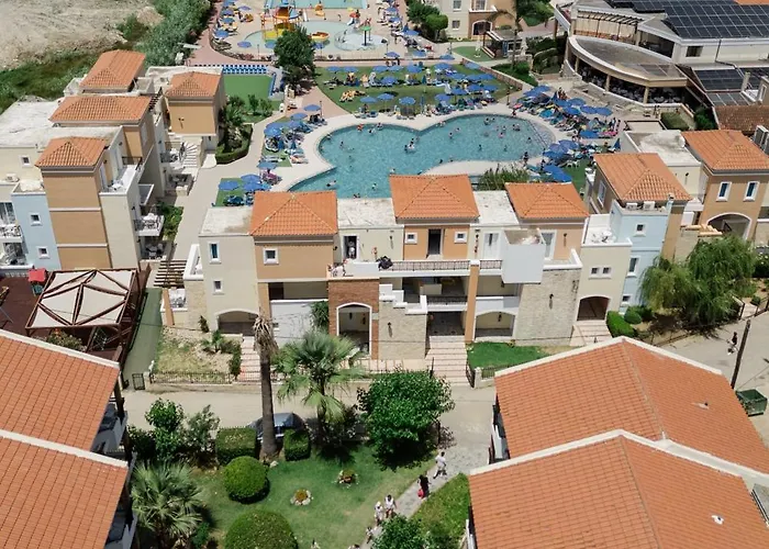 Chrispy Waterpark Resort Kolymbari
