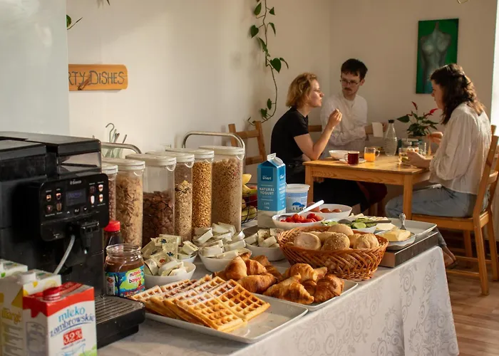 Cinnamon Sally Backpackers Hostel Riga