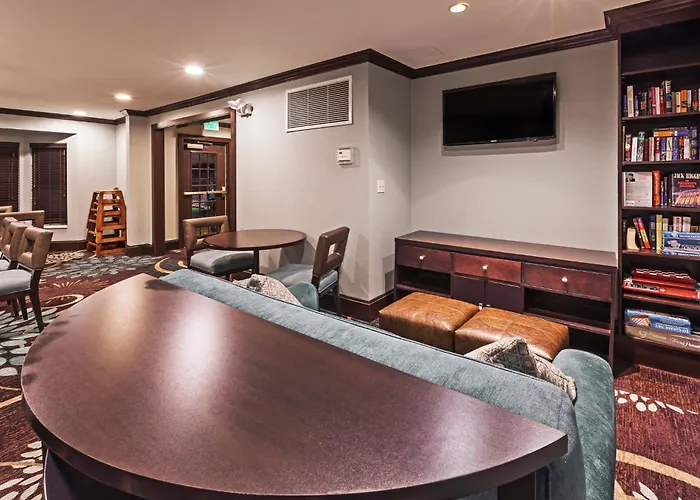Staybridge Suites Tulsa-Woodland Hills By Ihg Union