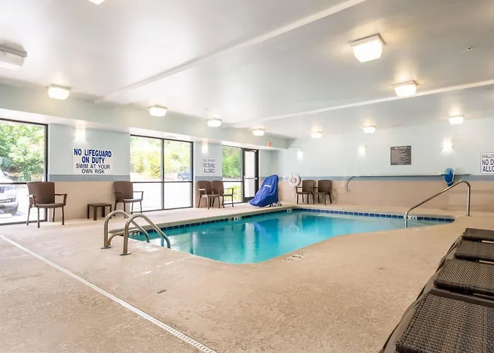 Comfort Suites Columbia Northeast - Fort Jackson
