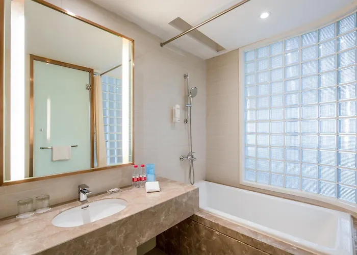 Holiday Inn Express Shenyang Golden Corridor By Ihg