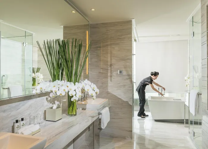 Intercontinental Nha Trang By Ihg Hotel