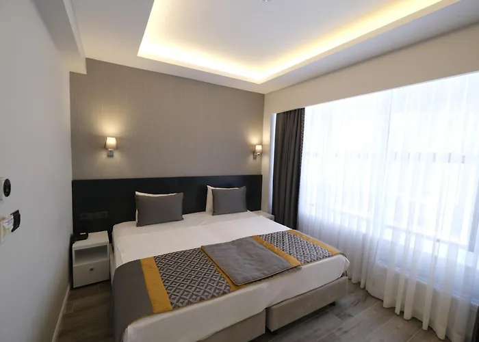 Riva Hotel Alsancak İzmir