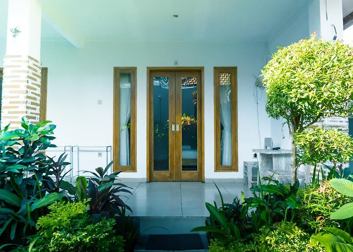 The Wina Guest House 2 Canggu 