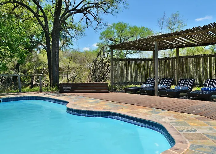 Rhino Post Safari Lodge Skukuza